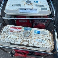 古いホンダ発電機2台