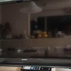 40V型ワイド シャープ製テレビ LED AQUOS 40インチを安く譲ります♪♪
