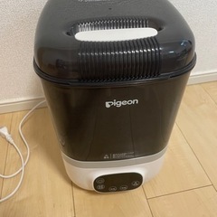 ピジョン　ポチッとスチーム除湿機・哺乳瓶4個・バンボ豪華セット