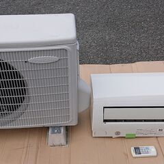 山口市、エアコン6～8畳、基本工事込み￥33000?2015年コロナ?リモコン 