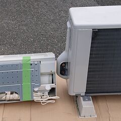 山口市、エアコン6～8畳、基本工事込み￥33000?2015年コロナ?リモコン 