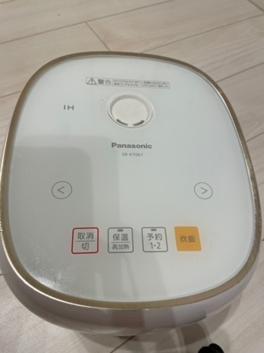 【買い替えに伴いお譲りします】炊飯器・Panasonic・SR-KT067