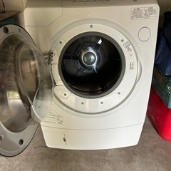 (取引中)最終値下げ‼️東芝9kg 2013年式ドラム洗濯機