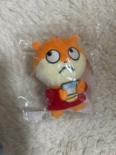 スタジオUG エポスカード持ってるマスコット こねずみ