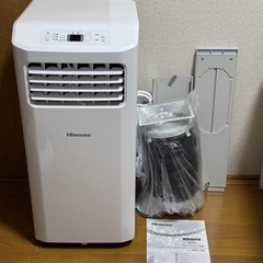 【極美品】ハイセンス スポットエアコン 2.0/2.2kW HPAC-22E 工事不要 置き型 2022年モデル ホワイト リモコン、取説、排気ダクト、窓パネル付き