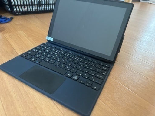 【美品・タブレット脱着】 ノートパソコン