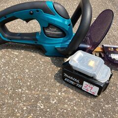 【中古】【動作OK】【店頭引取限定】MAKITA マキタ 充電式生垣バリカン MUH464D 16,500円（税込）