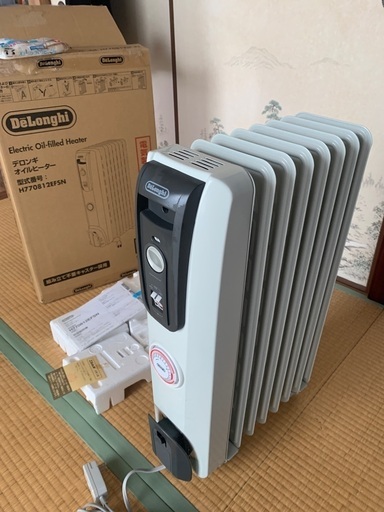 デロンギ　オイルヒーター