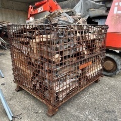 薪（3年乾燥）軽トラ平積み一杯あおりまで。※無くなり次第終了。 ）