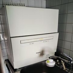 Panasonic パナソニック　食器洗い乾燥機　NP-TA2