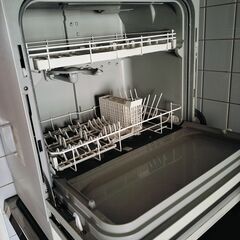 Panasonic パナソニック　食器洗い乾燥機　NP-TA2