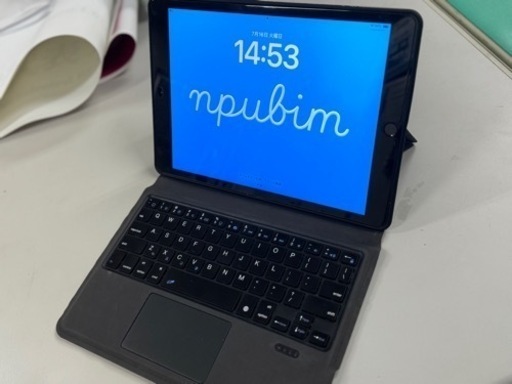 iPad第8世代32GB wifi  Cellular au