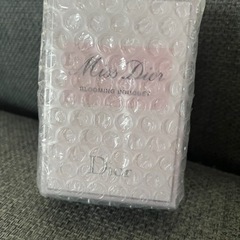 ディオールブルーミング　100ml 新品