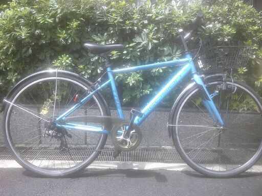 整備済み中古自転車　700ｘ32　税別￥13.800-　クロスバイク　外装７段　ブルー716