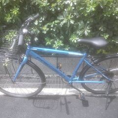 整備済み中古自転車　700ｘ32　税別￥13.800-　クロスバイク　外装７段　ブルー716