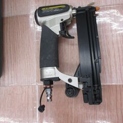 HIKOKI ハイコーキ NP35A ピン釘打ち機 中古品 【ハンズクラフト宜野湾店】