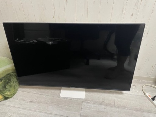 43SQ700S-W/LG スマートディスプレイ/SMART Display / 42.5インチ 4K(3840×2160)/ webOS22搭載 / IPS/AirPlay 2 / USB Type-C、eARC対応HDMI/チルト調整対応\n