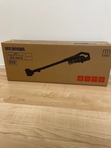 新品 IRIS OHYAMA 充電式 サイクロン スティッククリーナー  SCD-184P-B ブラック コードレス アイリスオーヤマ 掃除機