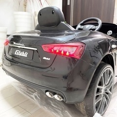 電動乗用ラジコン　マセラティギブリ