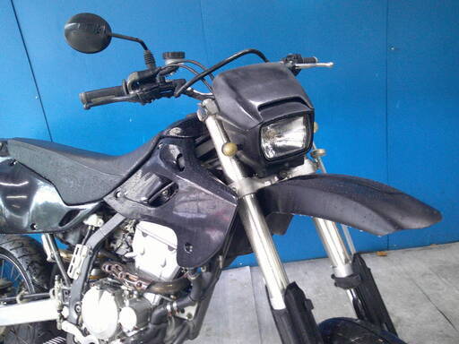 KAWASAKI Dトラッカー 黒 格安提供車 エンジン始動確認 半額配送キャンペーン 期間限定価格 現状渡し諸経費￥0- 横浜 P-Yard KAWASAKI Dトラッカー 黒 エンジン始動確認 自賠責保険で乗れます 半額