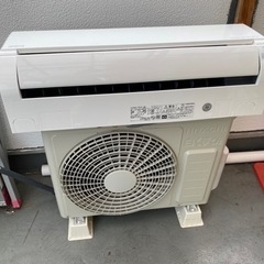 大阪摂津市2021日立エアコン白くまくん6畳用RAS-D22L(W)