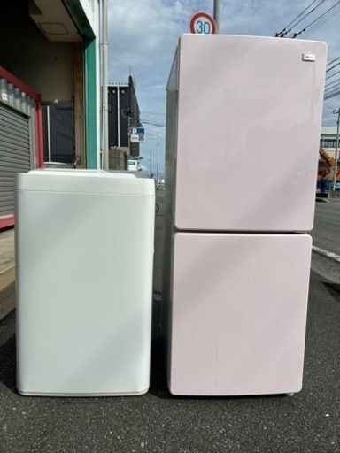 値下げしました。福岡市配送設置無料　高年式22年冷蔵庫、23年洗濯機