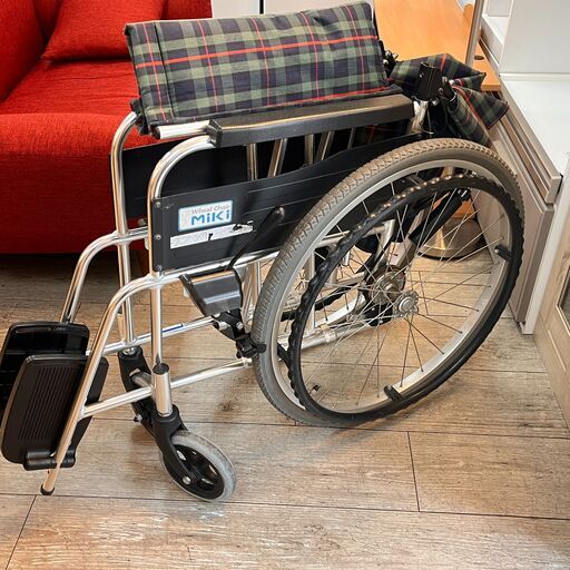 正規店仕入れの MIKI 車椅子 耐荷重100kg 自走/介助 両用 ブレーキ/駐車ロック その他