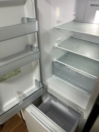 お取引中！新品シャープ冷蔵庫 - 冷蔵庫 
