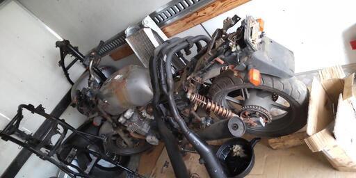 バイク部品とり