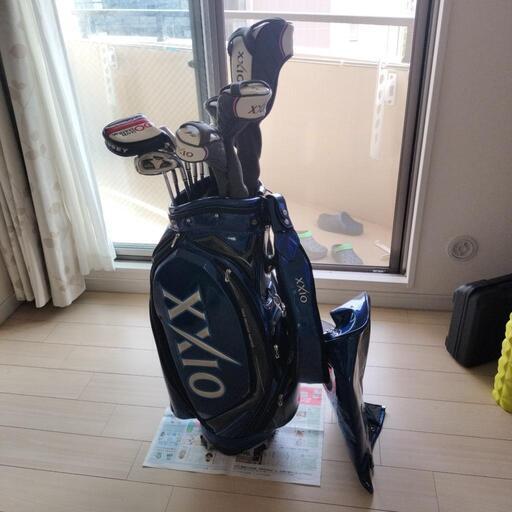 メンズ右利き初心者用 ゼクシオ 4＆6＆8代目 ゴルフクラブセット W