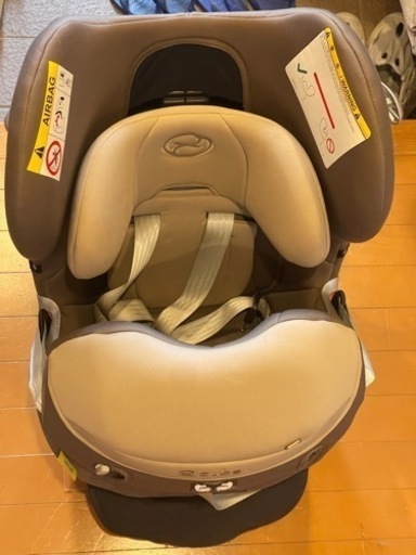 Cybex チャイルドシート