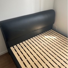 ベットフレーム　ダブルサイズ