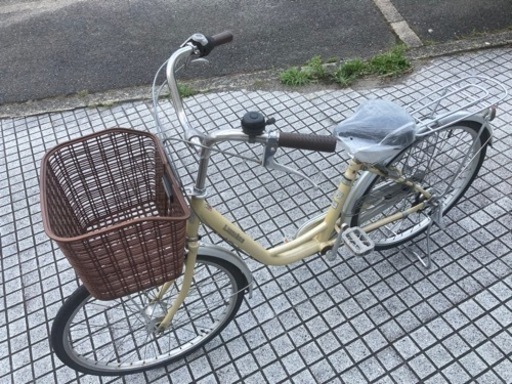 24インチ自転車】内装3段変速LEDオートライト付前後タイヤ、サドル、前  