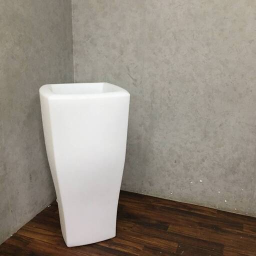 UNY16/54 euro 3 plast ユーロスリープラスト イタリア Quadrum/クアドラム ホワイト モダン プランター ポット 鉢カバー 照明付き■　