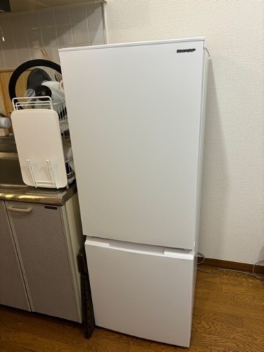 SHARP シャープ　冷蔵庫(SJ-D18J-W)