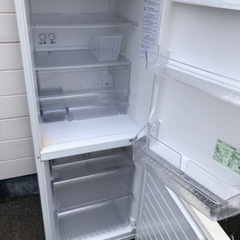 NO 290 ?福岡市内配送設置無料✨? AQUA アクア 冷蔵庫（275L・右