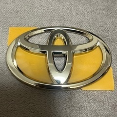 210クラウンアスリート用　ゴールドエンブレム