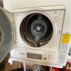 Panasonic 2024年製 電気衣類乾燥機