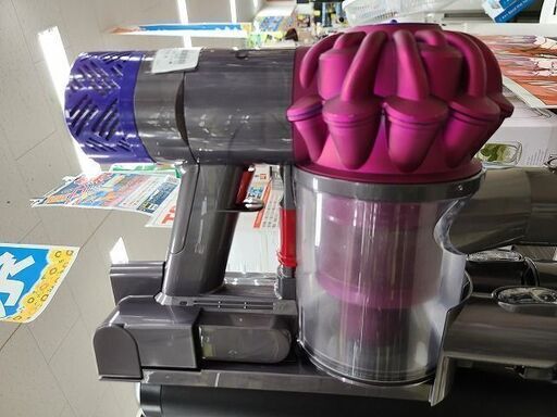 J7278　dyson　ダイソン　サイクロンコードレスクリーナー　SV07　簡易クリーニング済【リユースのサカイ柏店】 J7278 dyson ダイソン サイクロンコードレスクリーナー SV07 簡易