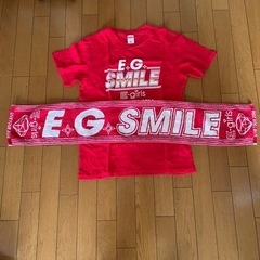 E-girlsライブTシャツとタオル
