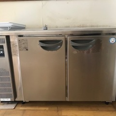 fukushima 業務用冷蔵庫　TMU-40RE2
