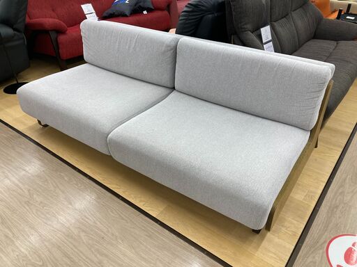 イオンモール常滑店】NITORIの3人掛けソファーです！ 不味 