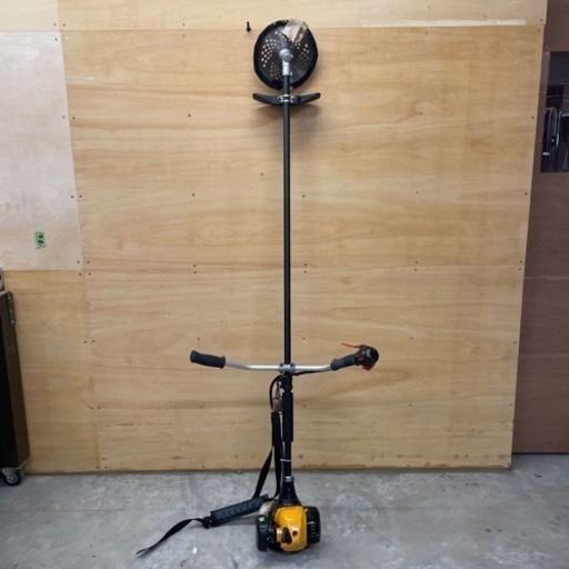 RYOBI リョービ EKM2630 肩掛け式 刈払機 草刈機 農機具 TBE27DD 現状渡し 動作確認済み