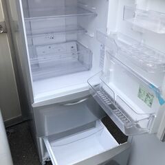NO 277 ?北九州市内配送設置無料✨? AQUA アクア 冷蔵庫（272L・右