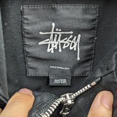 stussy ステューシー　ワールドツアー　フーデッドコート　Mサイズ　コットン　黒　フロントジップ　スナップボタン　状態良好