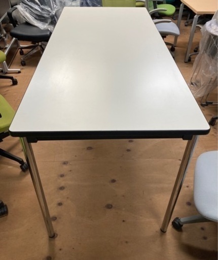 あずま工芸 ロイス カウンターテーブル 幅120cm ガラス天板 ホワイト GCT-2511 あずま工芸 ロイス カウンターテーブル 幅120cm ガラス天板 ホワイト