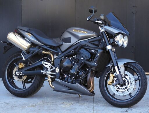 車検R7.2まで! トライアンフ ストリート トリプル R 走行距離28,660km 外装綺麗め\u0026エンジン良好♪ ETC付 始動動画有 外車 愛媛発-現状販売