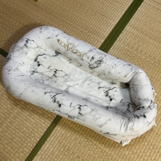 ドッカトット DockATot Deluxe+