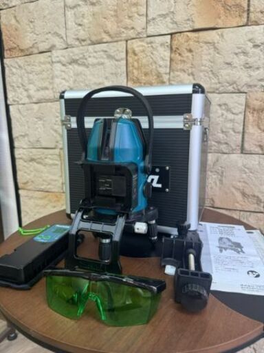 makita シンプルレーザー　SK40GD