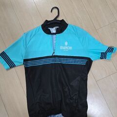 ロードバイクのジャージを売ります